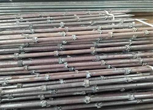 柯桥隧道钢花管